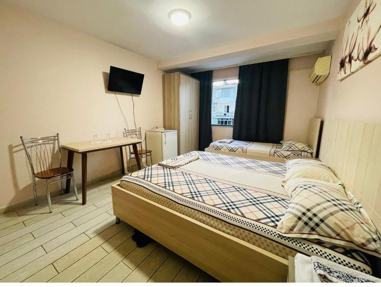 Urban Life Tirana- Economy Rooms Eksteriør billede
