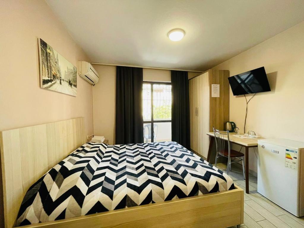 Urban Life Tirana- Economy Rooms Eksteriør billede